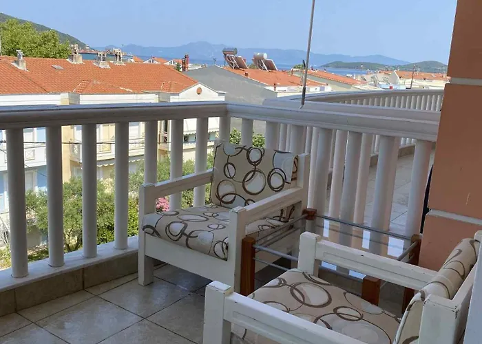 Dieci Del Mare * Néa Péramos